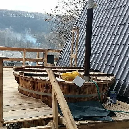Cabanaaframe Intreaga Proprietate Holiday home Curtea De Arges