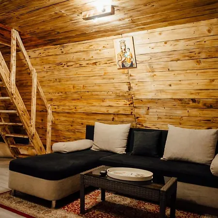 Cabanaaframe Intreaga Proprietate * Curtea De Arges